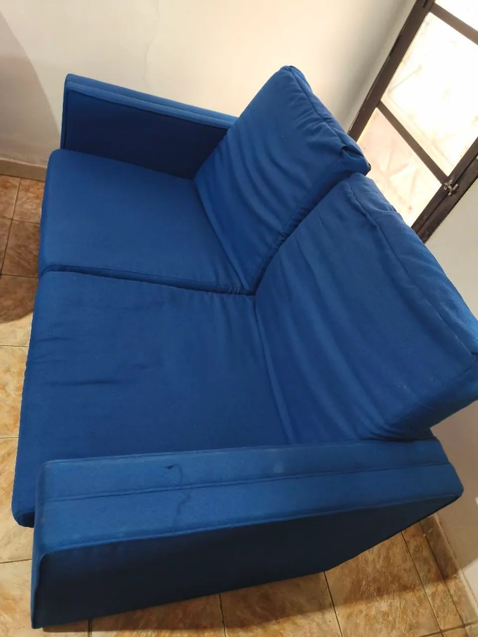 VENDO SOFÁ 2 LUGARES AZUL - Foto 3