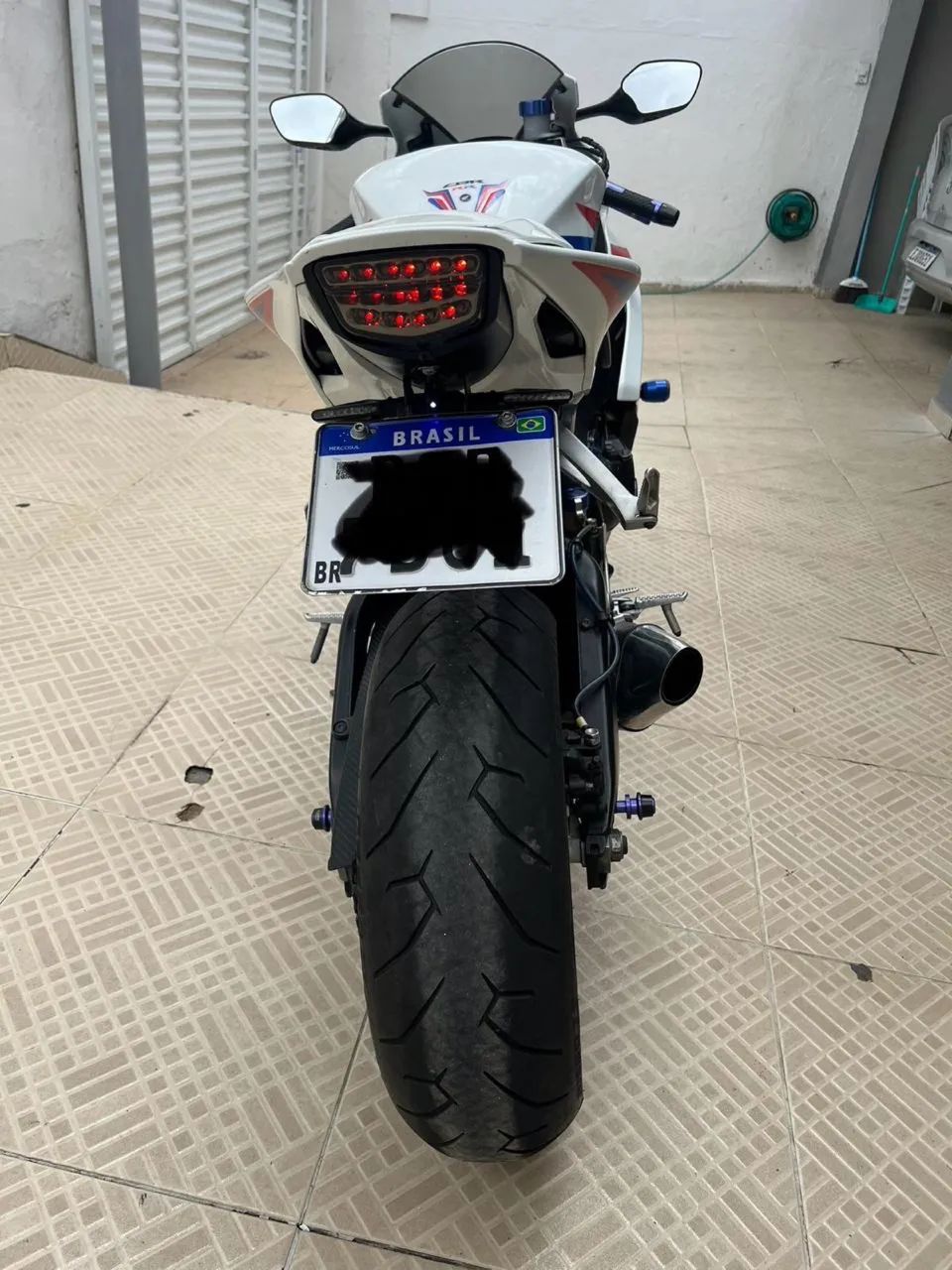 CBR 1000 RR FIREBLADE  - Foto 4