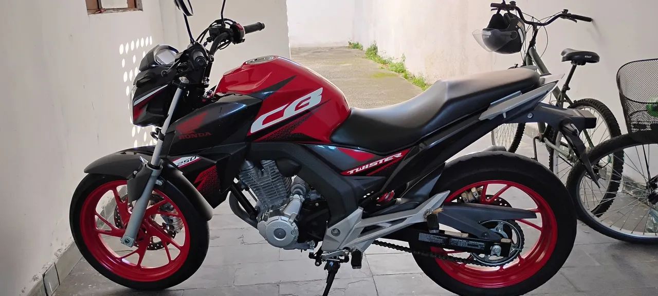 CB TWISTER 250 - Foto 2