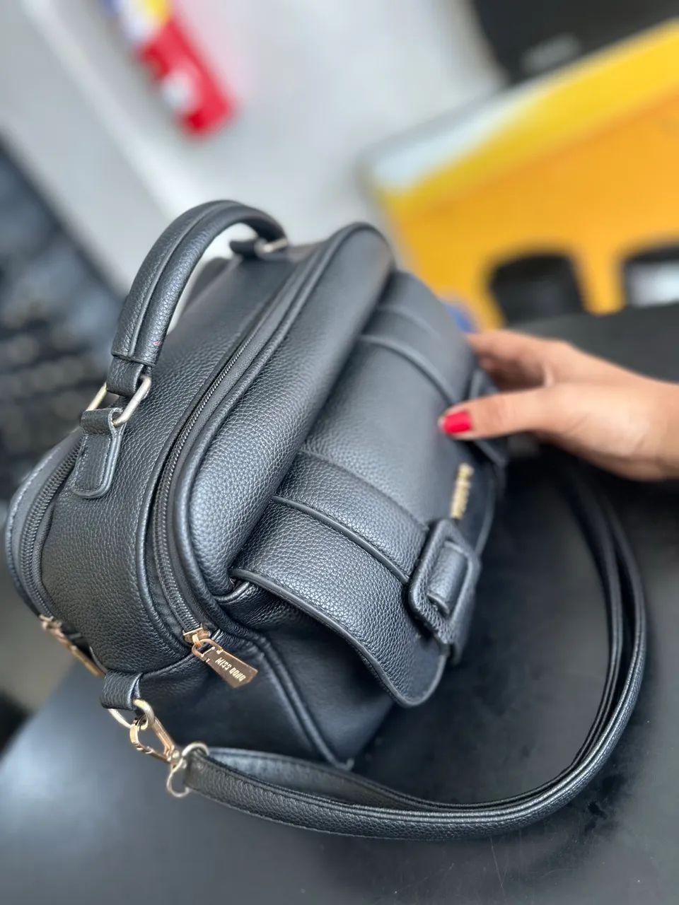 Bolsa média  - Foto 2