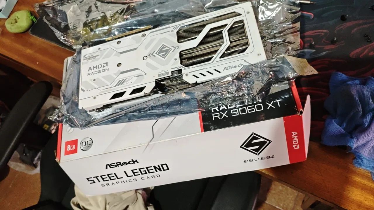 RX 9060XT 8GB  - Foto 4