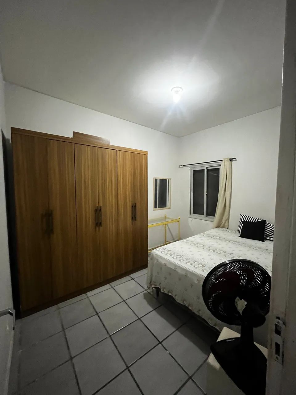 Alugo quarto para meninas  - Foto 2