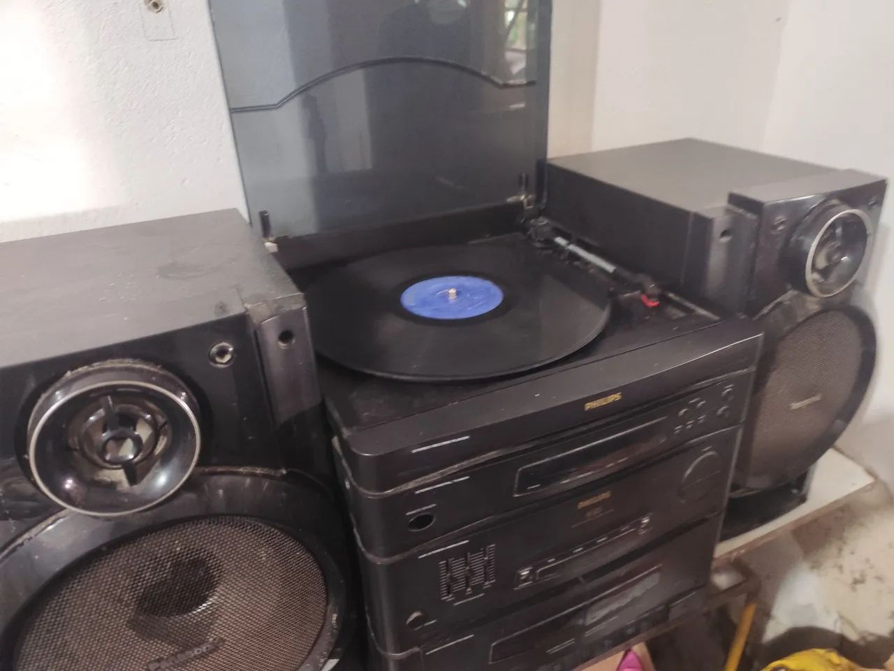 Micro System Philips K35 com Toca-Discos, Rádio e Toca-Fitas + Caixas Panasonic - Foto 2