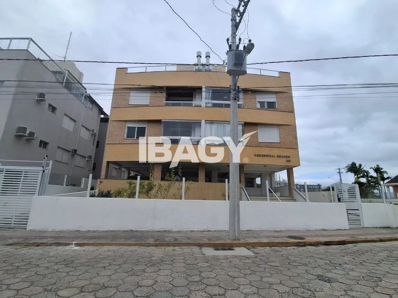Excelente Apartamento 1 dormitório(s) em Cachoeira do Bom Jesus - Florianópolis