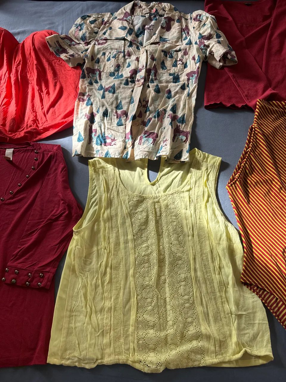Lote de blusas TAM P - Foto 3