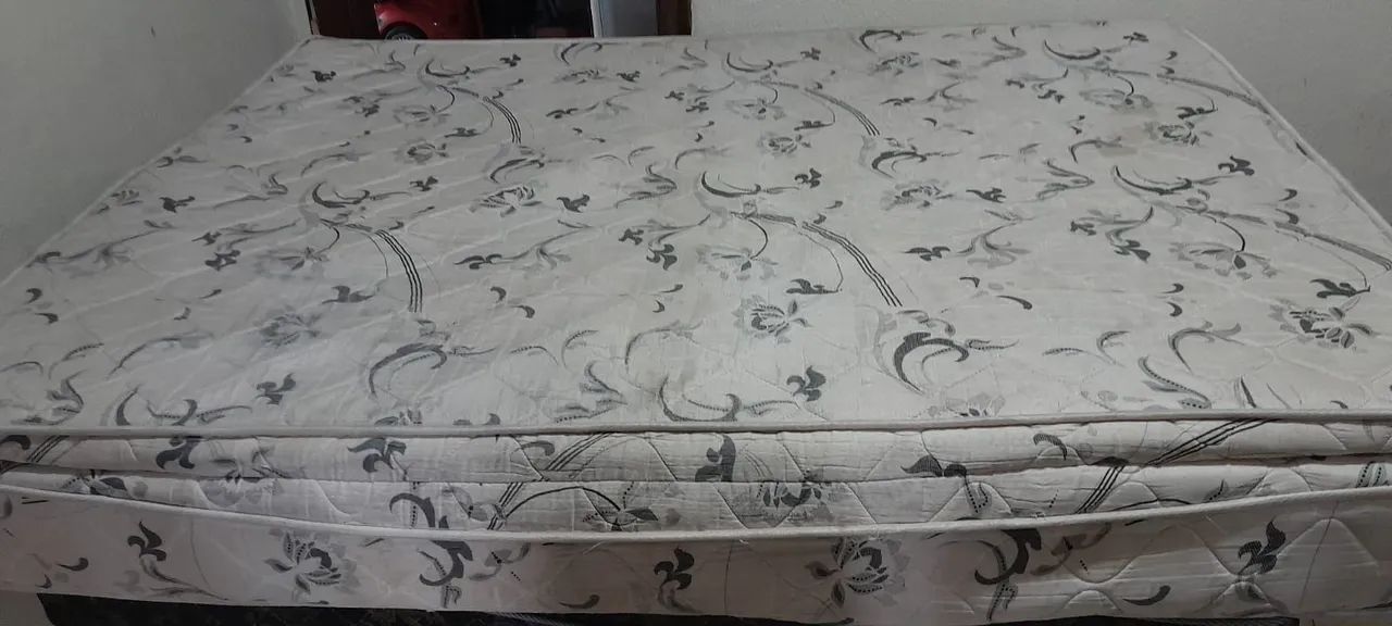 Colchão de Casal Molas (Faço Entrega) - Foto 3