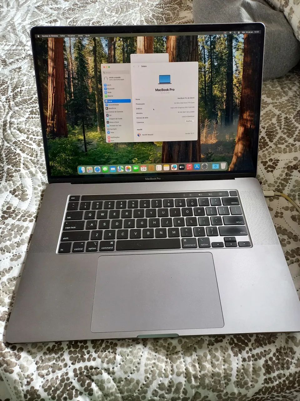 MAC Pro 16