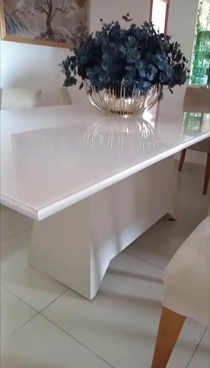 Mesa de Jantar Moderna Bege com Tampo de Vidro  - Foto 4