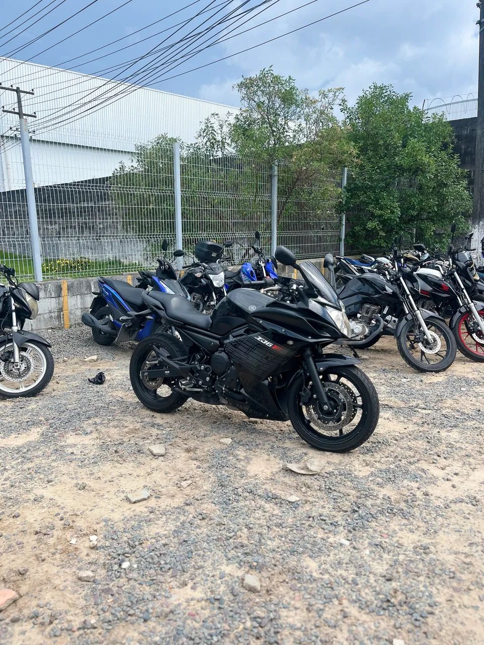 VENDO OU TROCO XJ6F  - Foto 5