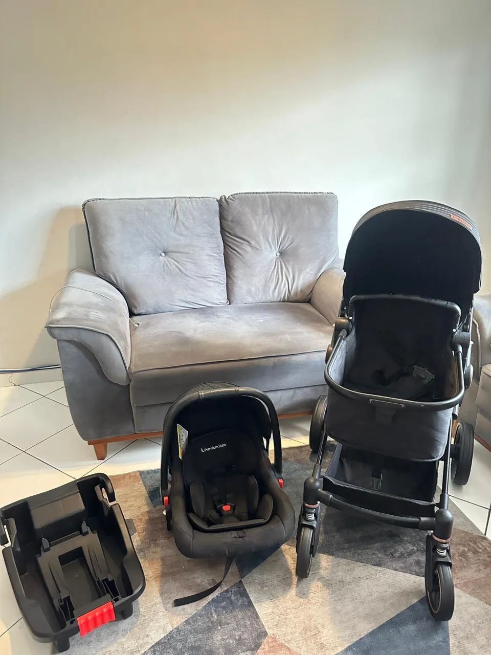 Carrinho Moisés, bebê conforto e assento de carro.  - Foto 2