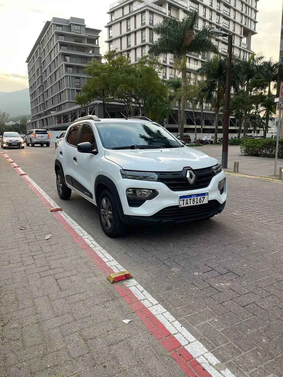 Renault Kwid Zen 1.0 Flex 12V 5P Mec. 2025 - Foto 2