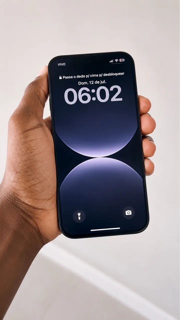 iPhone 13 128GB Meia-noite, com caixa - Foto 2