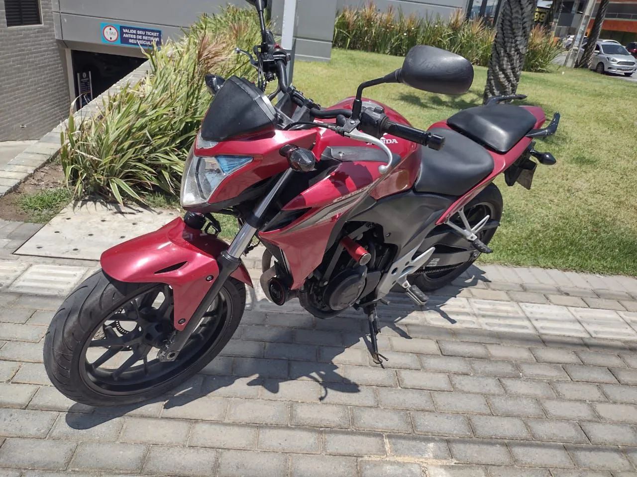 CB500F MUITO NOVA - Foto 2