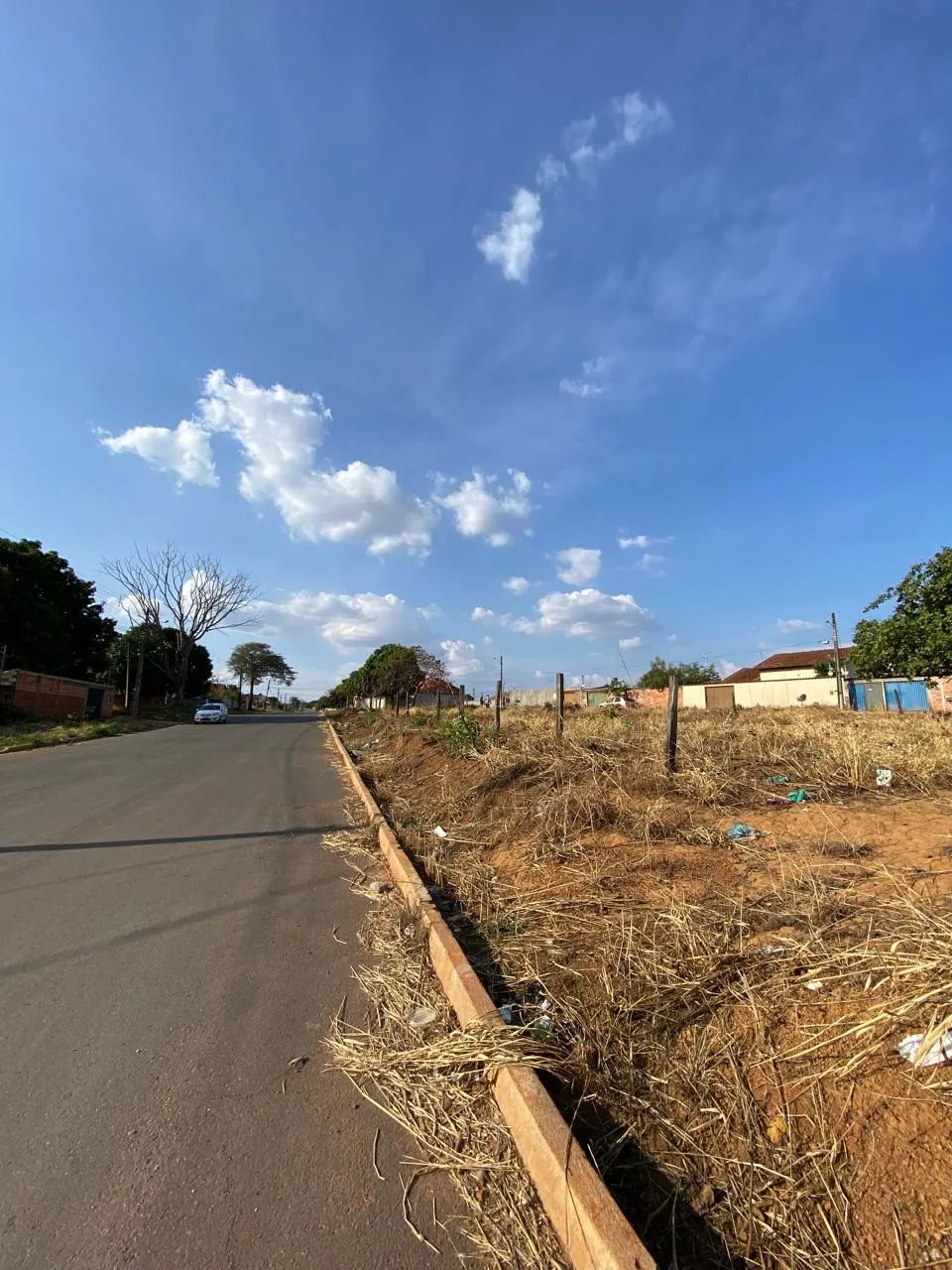 Lote cabeça de quadra perto do Fórum de Aparecida - Foto 2