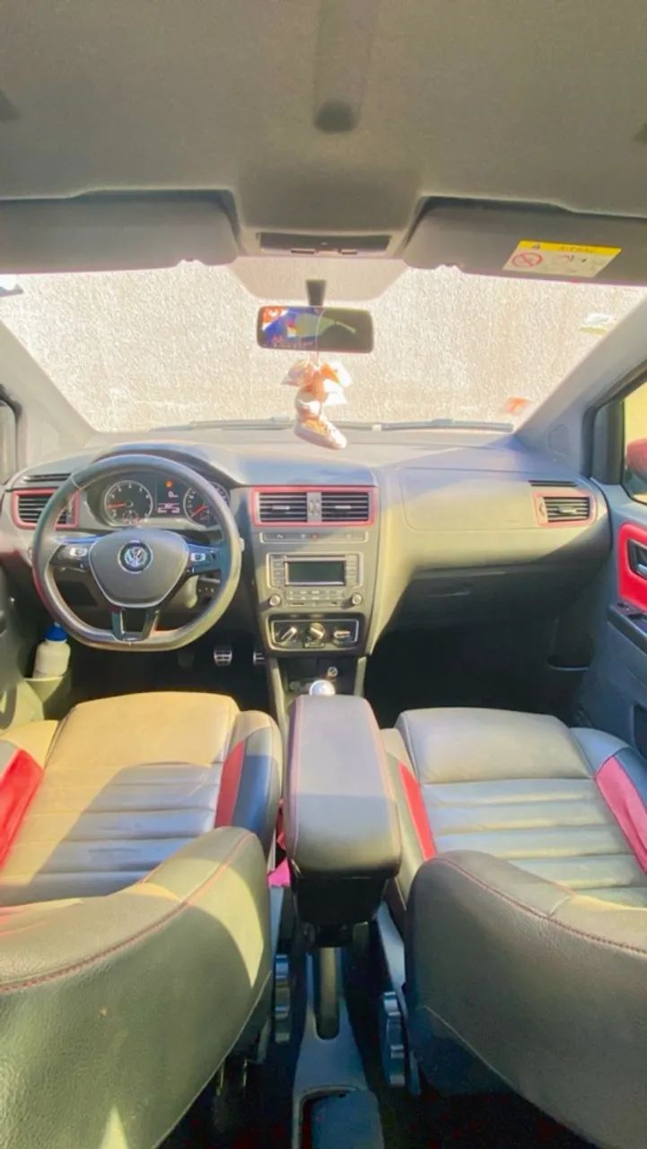 Volkswagen Fox Pepper 1.6 Flex 16V 5P 2016 - Foto 4