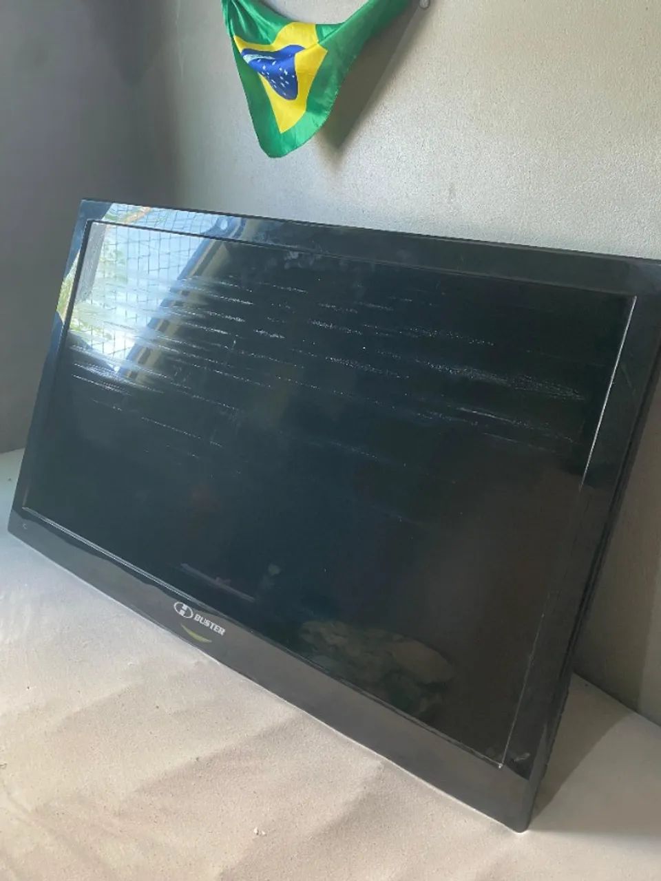 TV 42 Polegadas H-Buster (Para Retirada de Peças ou Conserto) - Foto 2
