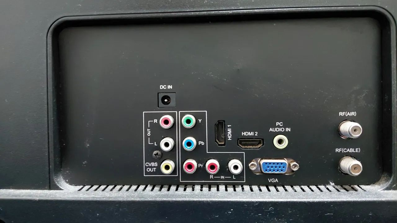 TV  Philco 24 polegadas led - Foto 2