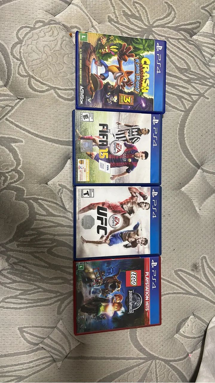 Ps4 + câmera mais 9 jogos  - Foto 2
