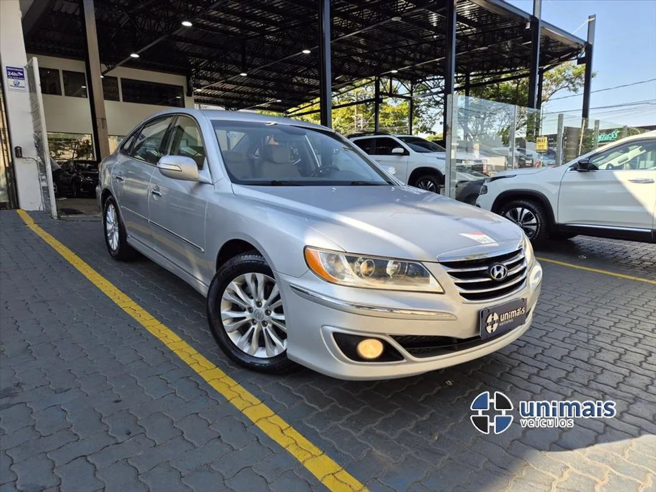 Hyundai Azera GLS 3.3 V6 24V 4P Aut. 2011