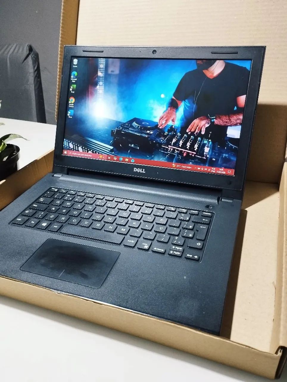 Notebook Dell Intel Core i3 + placa de vídeo integrada + SSD + Windows 10 + Word e Excel  - Foto 2
