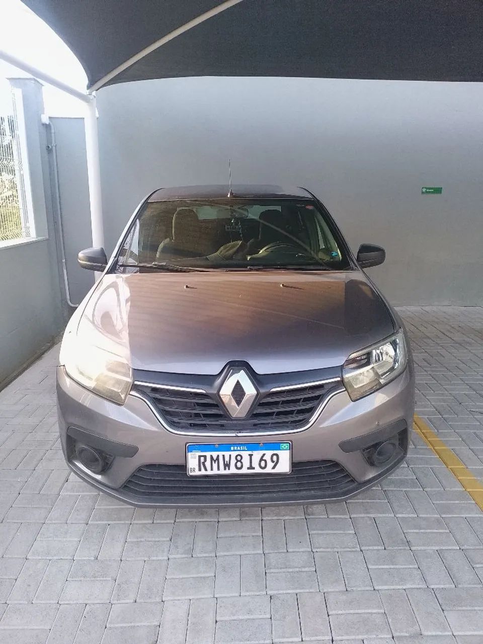 Renault Logan LIFE 1.0 12V FLEX 2022