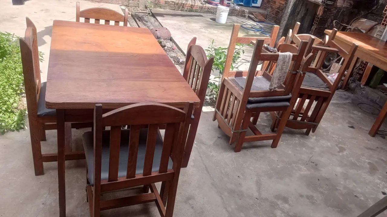 PRA VENDER LOGO! CONJUNTO DE MESA COM 4 CADEIRAS  - Foto 5