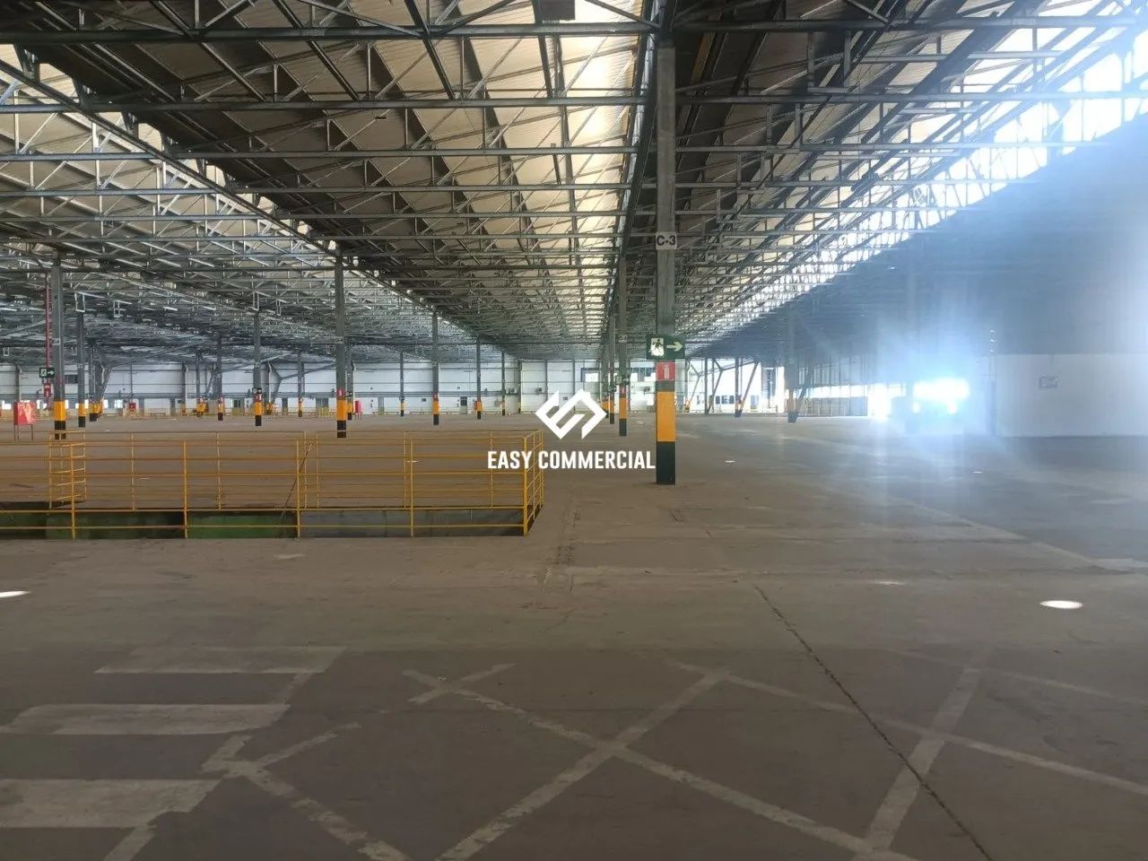 ALUGUEL DE GALPÃO DE 5.000 M² COM ARMAZENAGEM - Foto 5