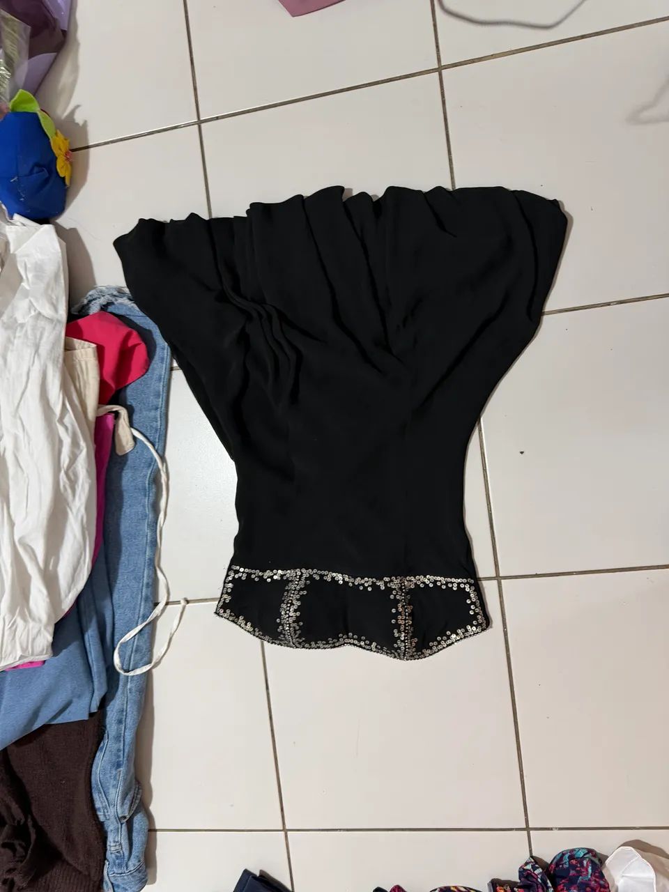 Roupas femininas - Foto 2