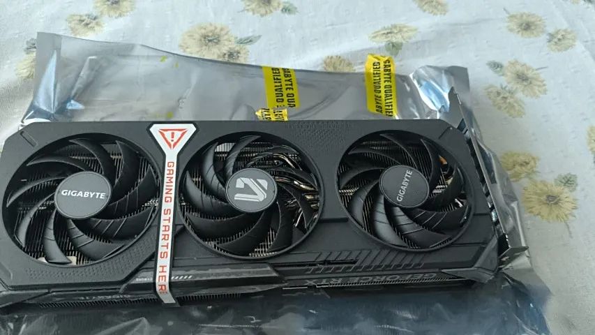 PLACA DE VIDEO RTX 5060TI 8GB - Foto 3
