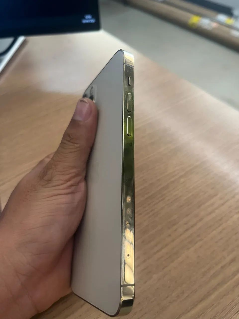 iPhone 12 Pro gold 256gb - Foto 2