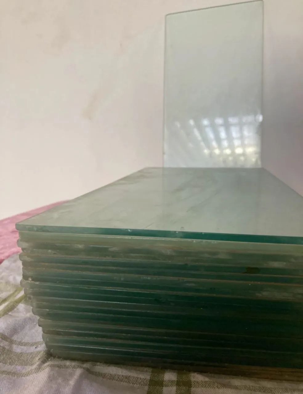 21 peças de vidro 4mm 40x19,5 PRA VENDER LOGO / perfeitas casa decoração armário móveis - Foto 2