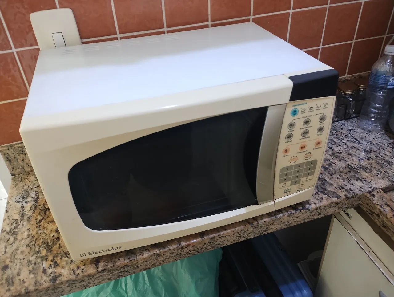 Microondas Electrolux 20L 127v - Foto 2