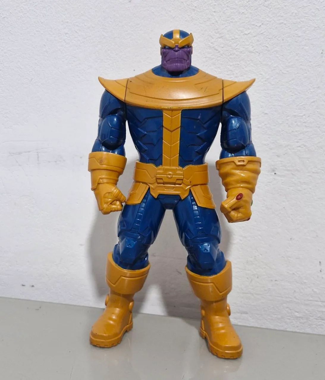 Figura do Thanos Hasbro Olympus