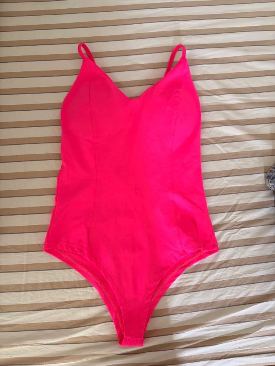 Body neon