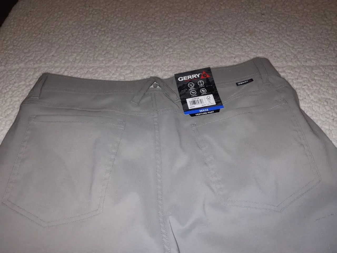 Vendo calça importada Gerry - Foto 3