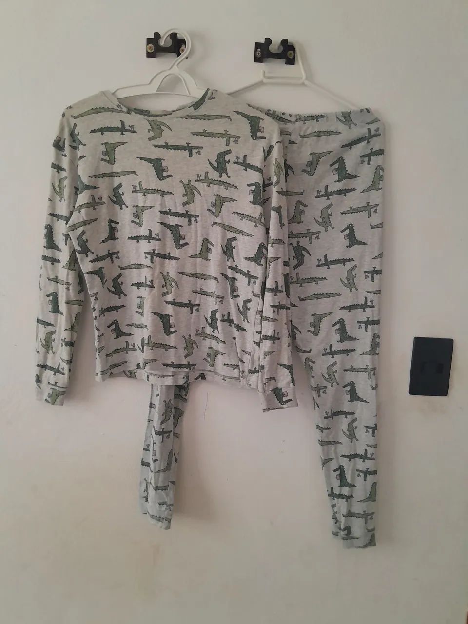 Pijama infantil de algodão. Usado e confortável.