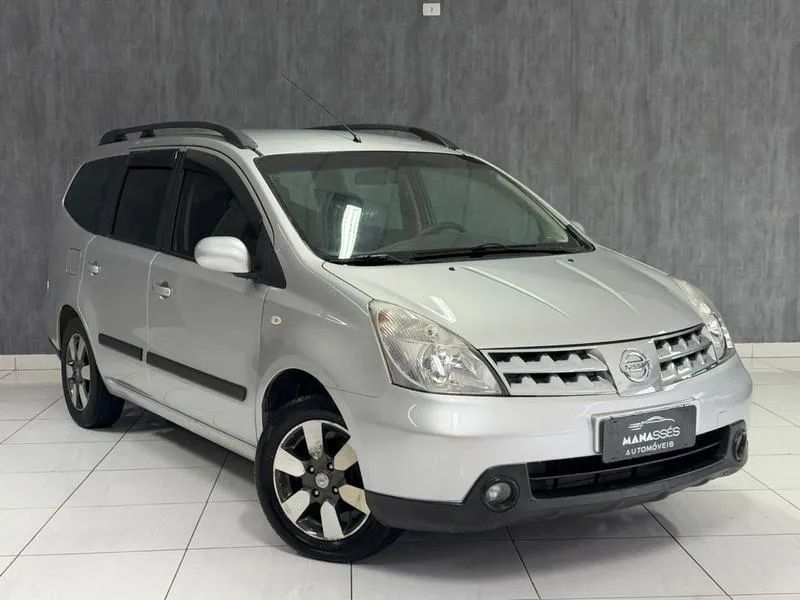 Nissan Livina 2011