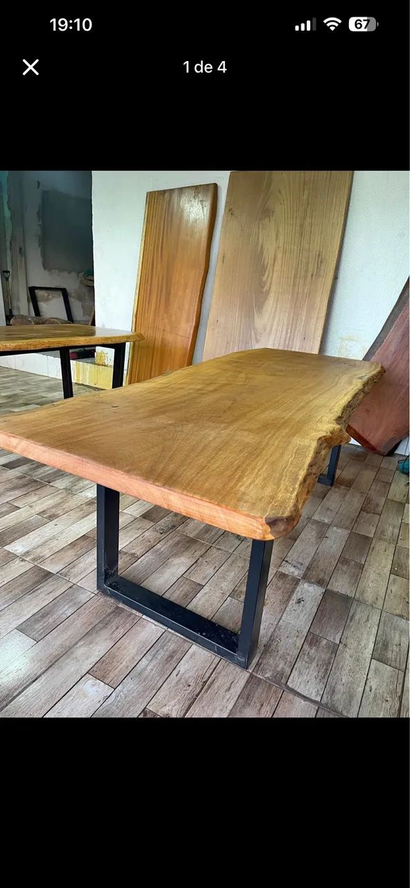 Mesa de madeira industrial 