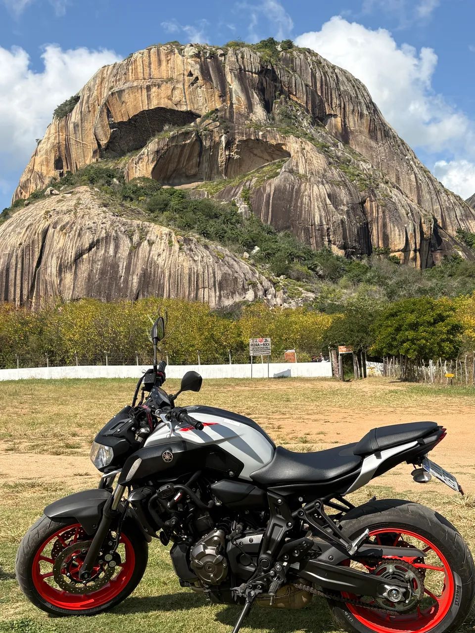 Mt 07 Yamaha  - Foto 2