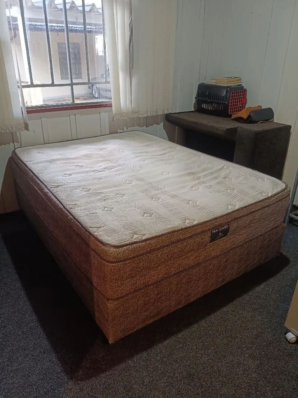 CAMA QUEEN  - Foto 2