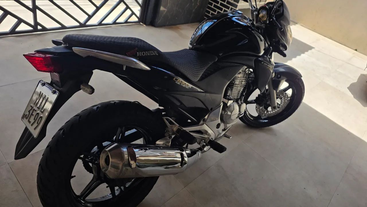 CB 300R 2009/2010 - Foto 2