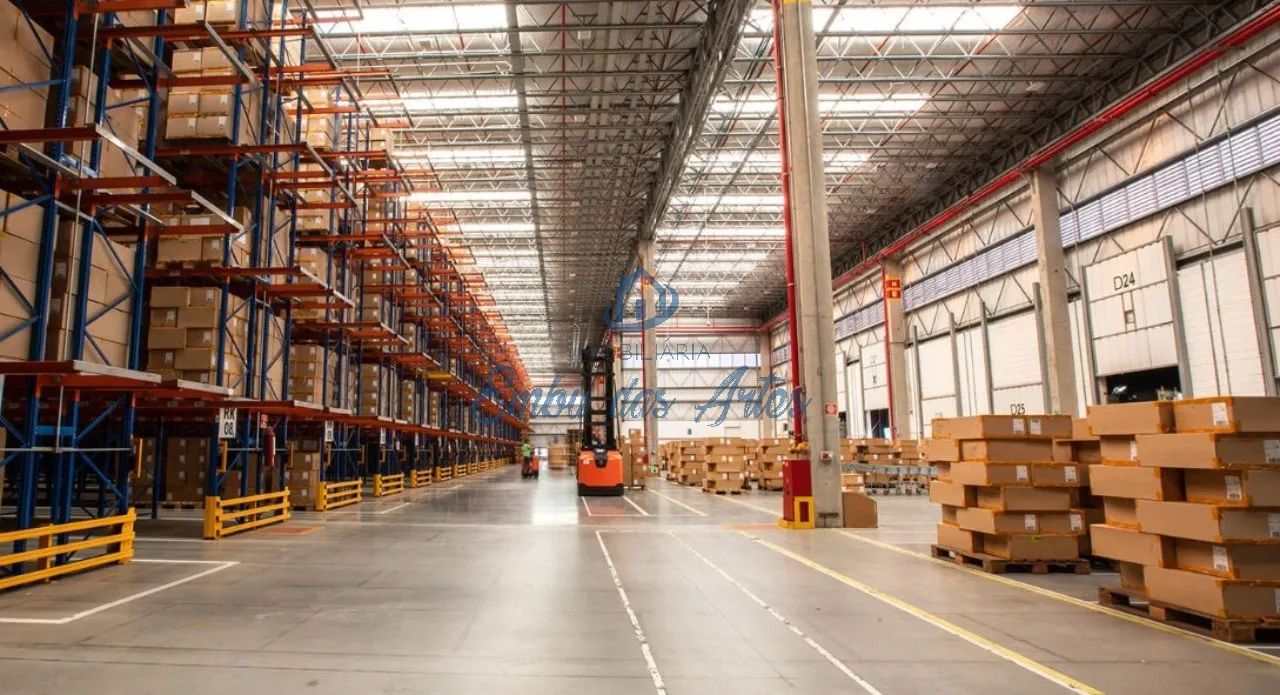 GALPÃO INDUSTRIAL/COMERCIAL em EMBU DAS ARTES - SP, CHÁCARAS BARTIRA - Foto 5