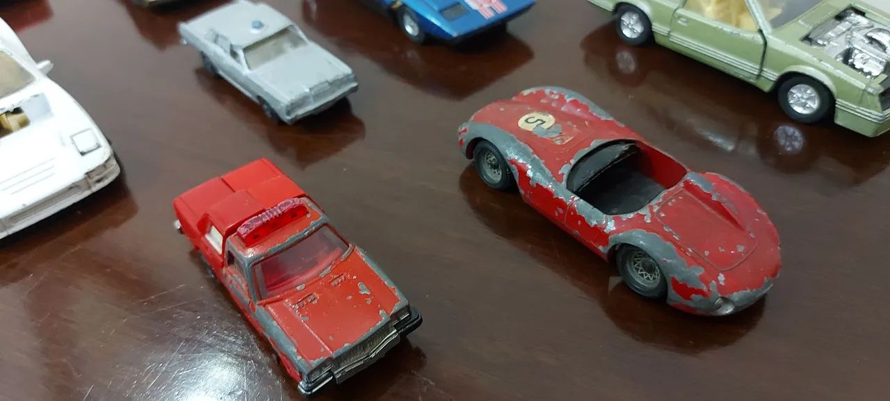 Lote carrinhos antigos - Foto 2