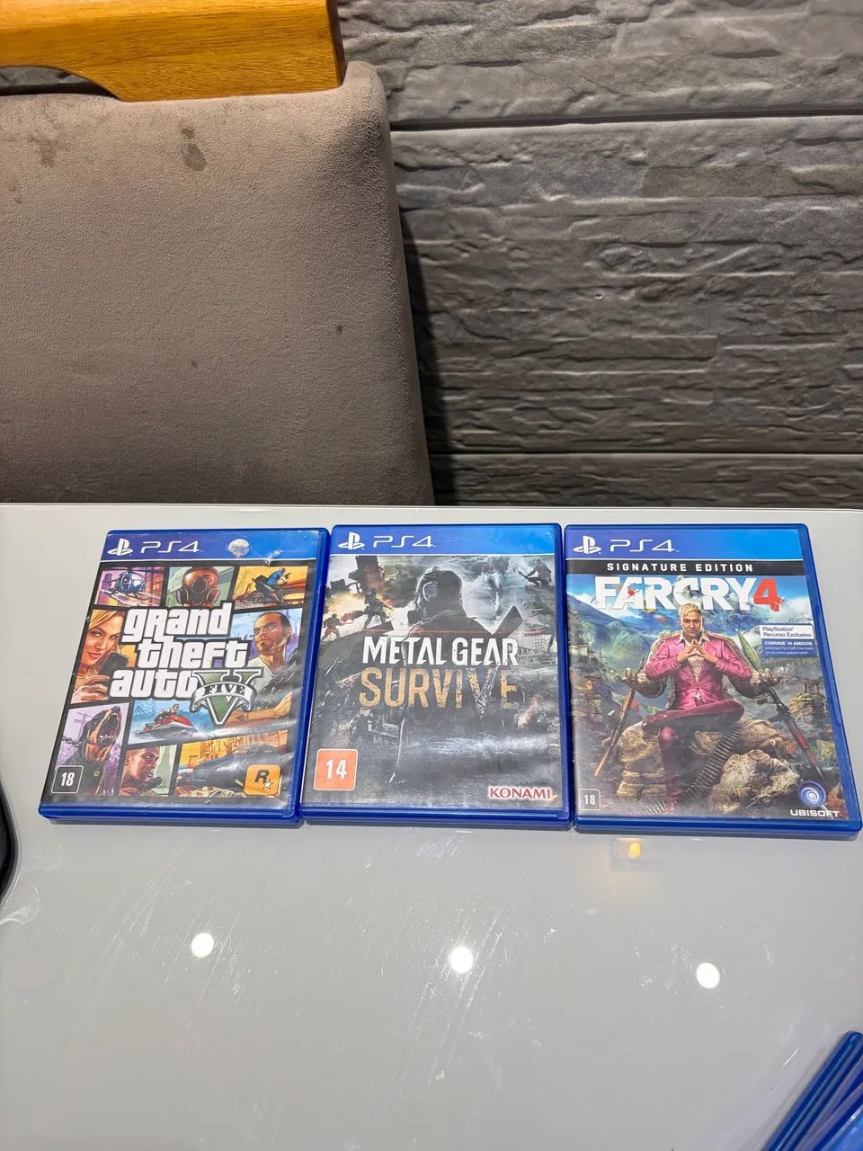 Playstation 4 / 500 GB - Foto 2