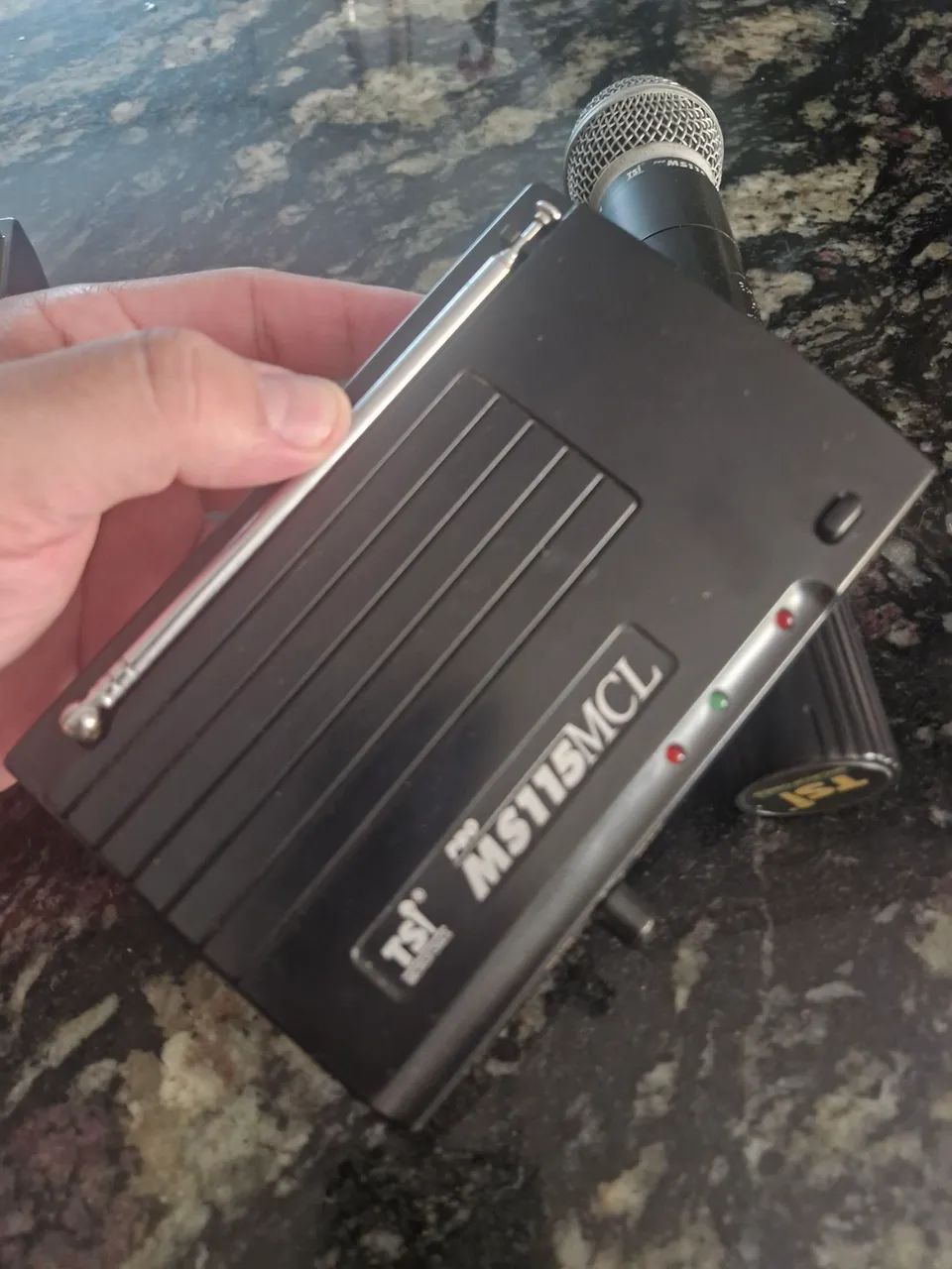 2 Microfones TSI Sem Fio  - Foto 2