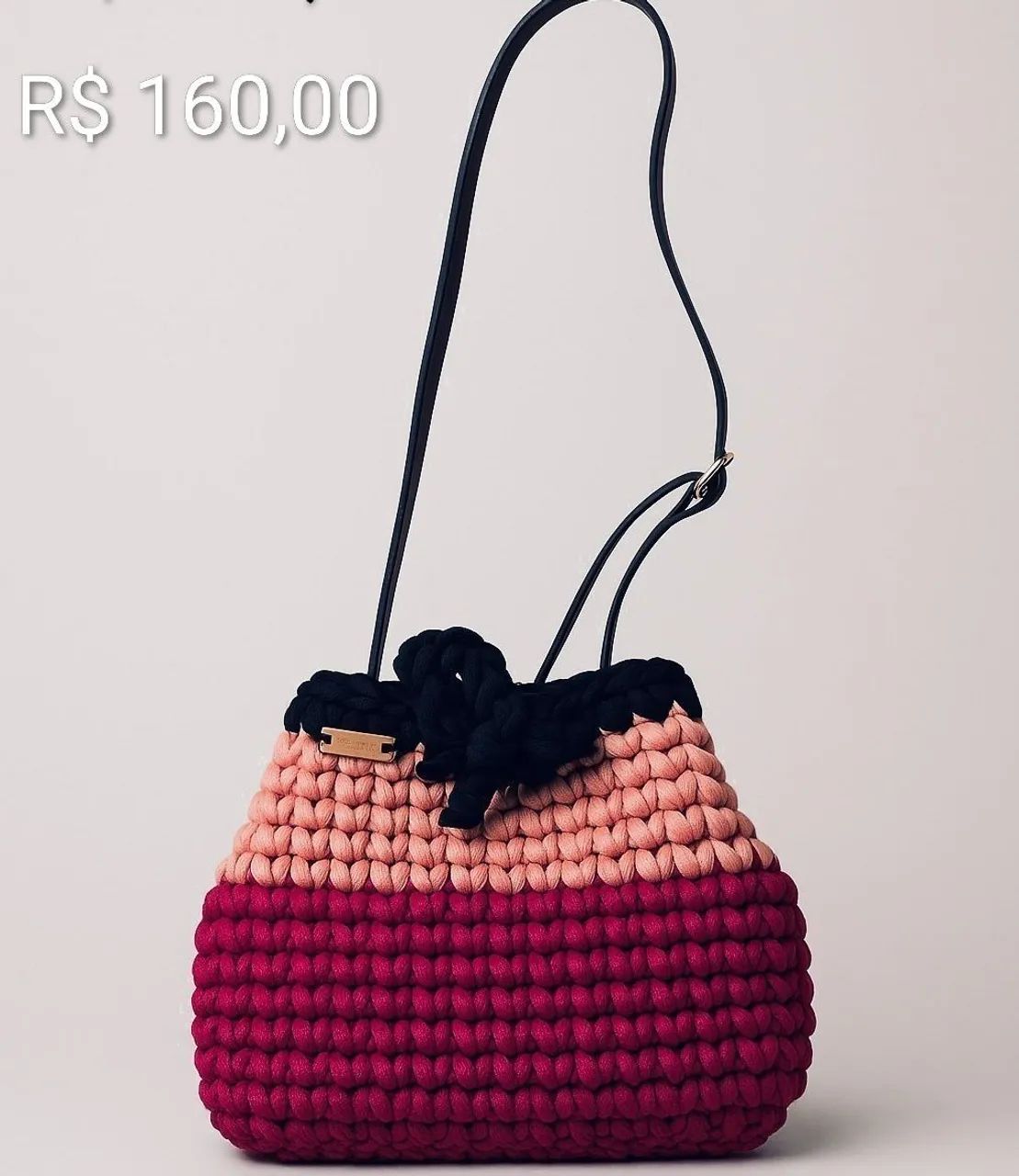 Vendo bolsas de crochê artesanal - Foto 5