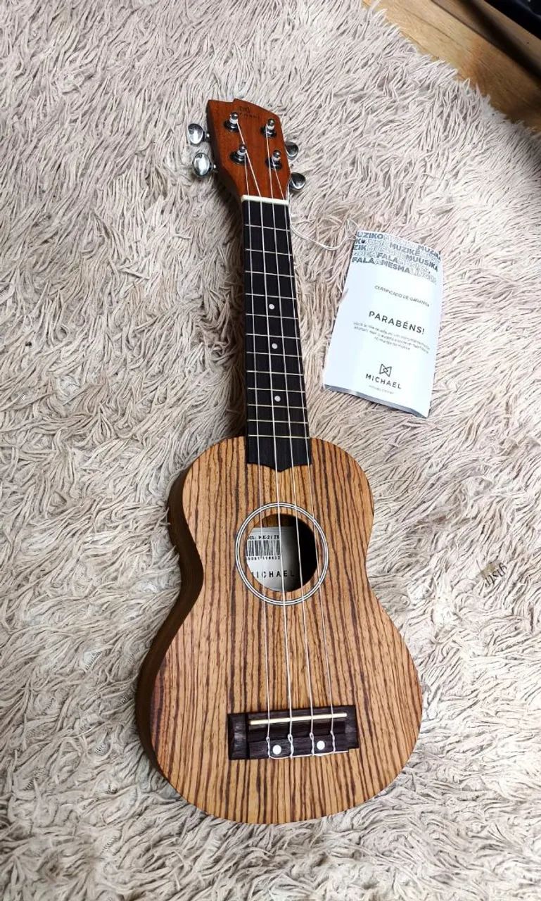Ukulele michael