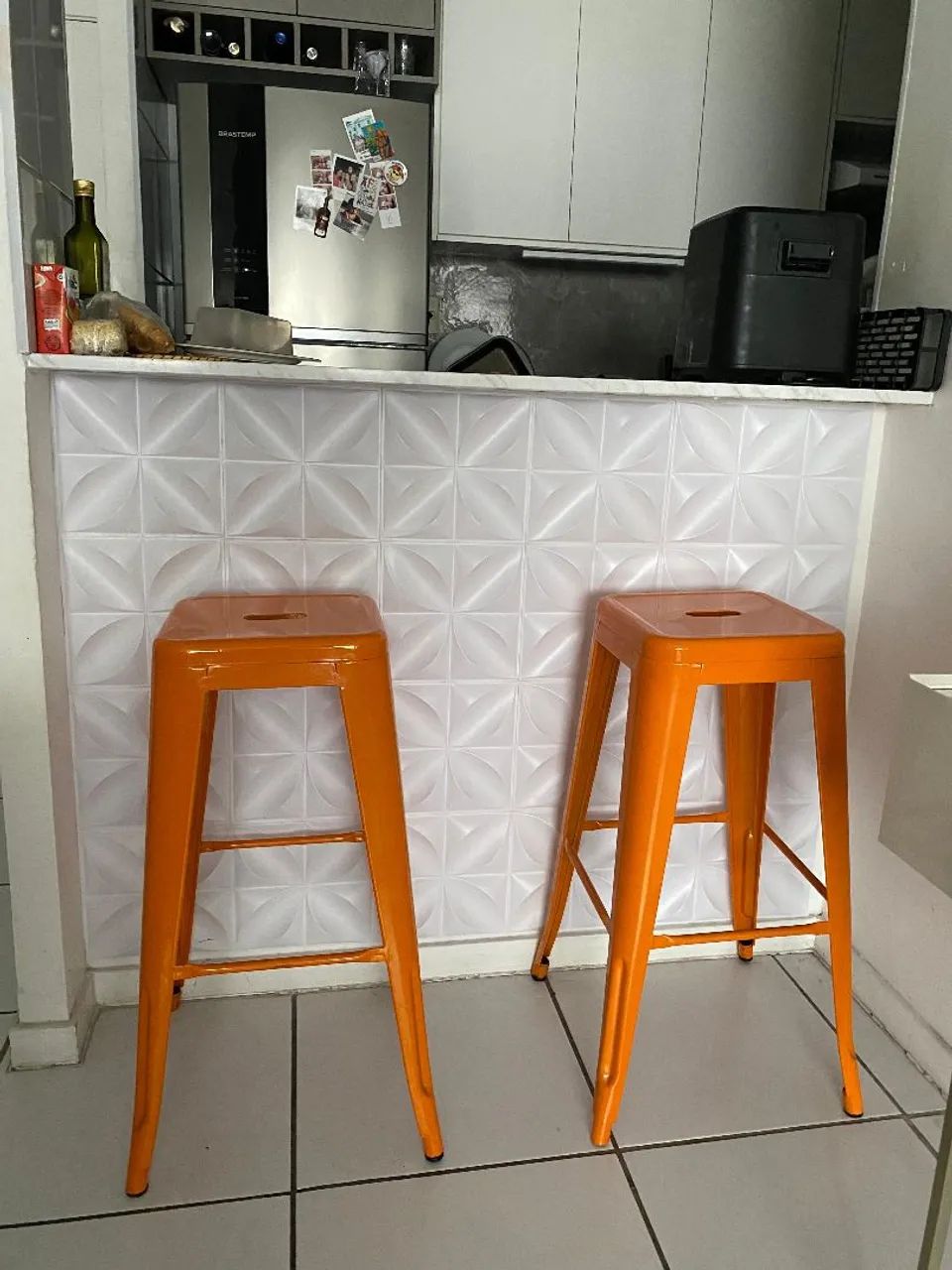 CONJUNTO DE BANQUETAS TOLIX ALTAS LARANJAS