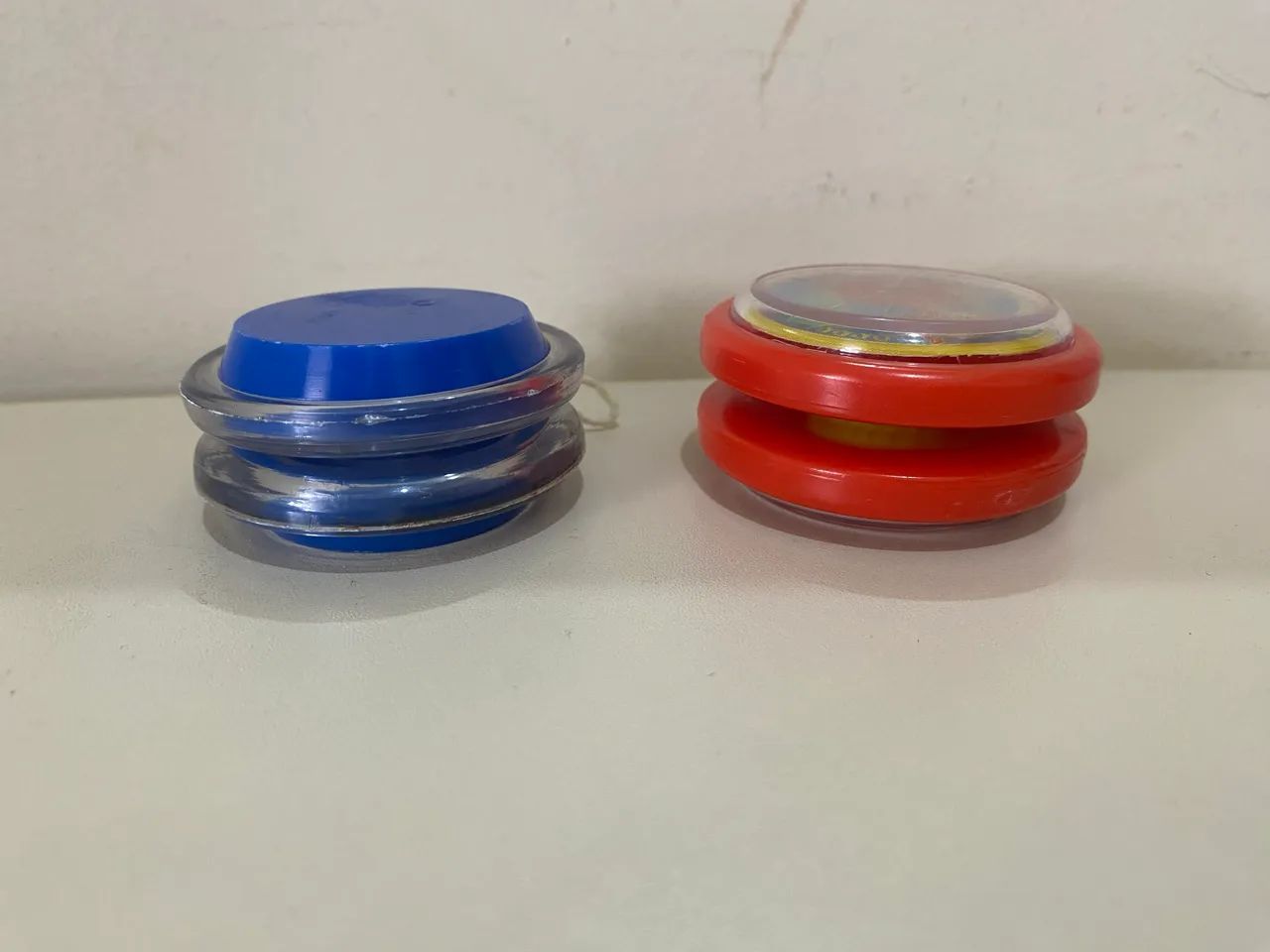 Ioiô Homem Aranha e Ioiô azul