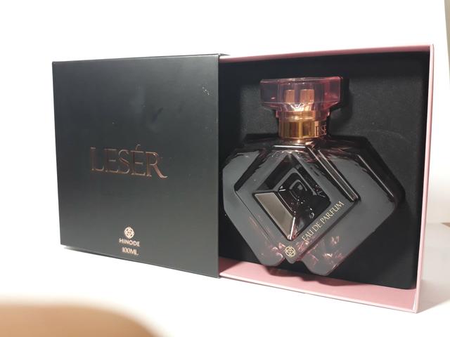 Perfume Lesér